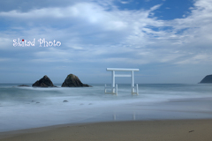 白と青の風景