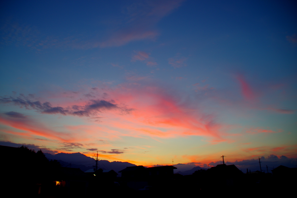 安曇野夕景（畦道から）