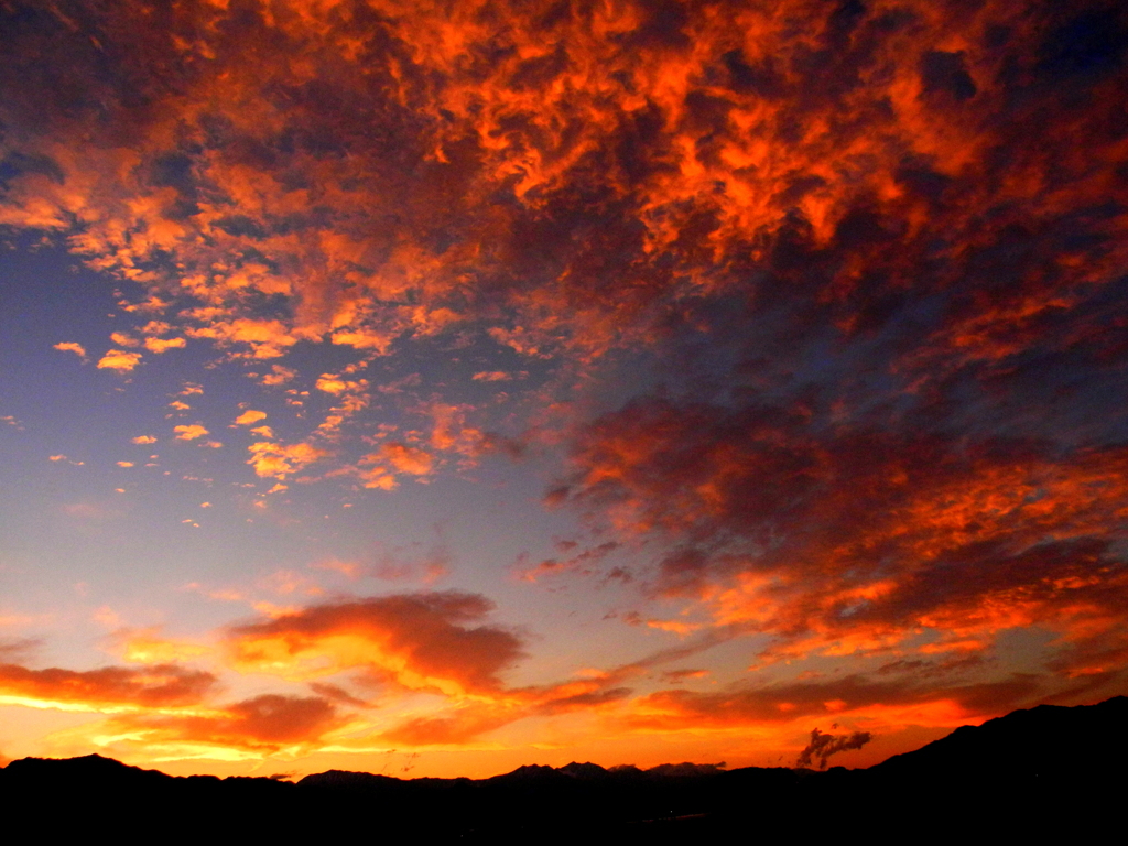 安曇野夕景(嵐のあと）