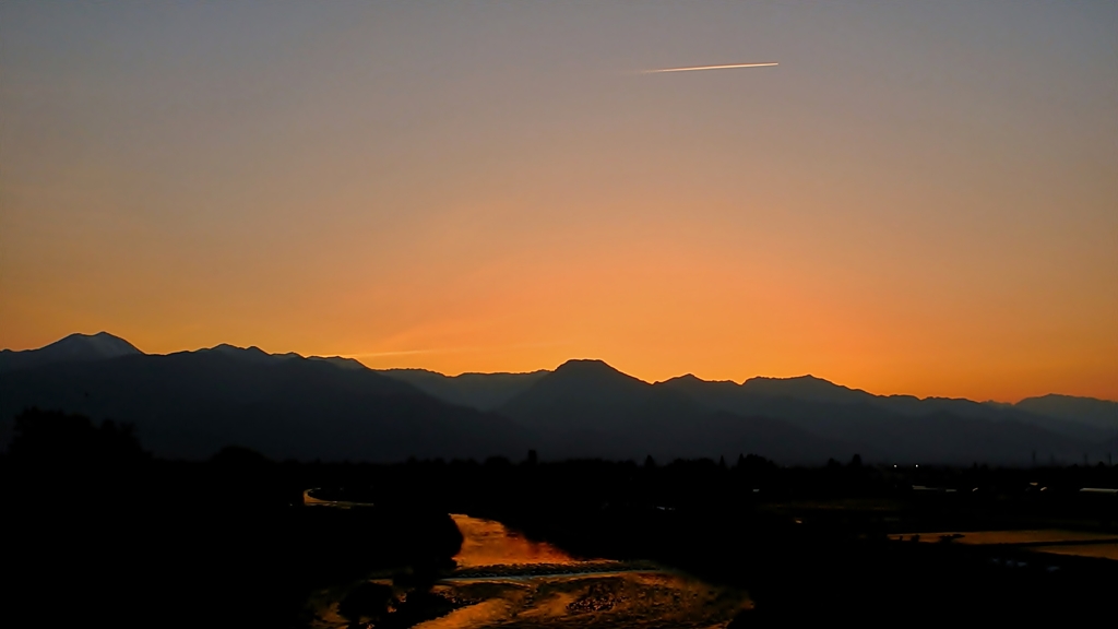 安曇野夕景（穂高川と）