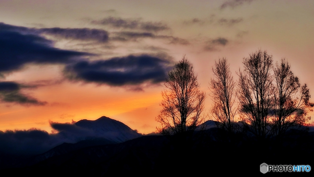 安曇野夕景（常念岳と）