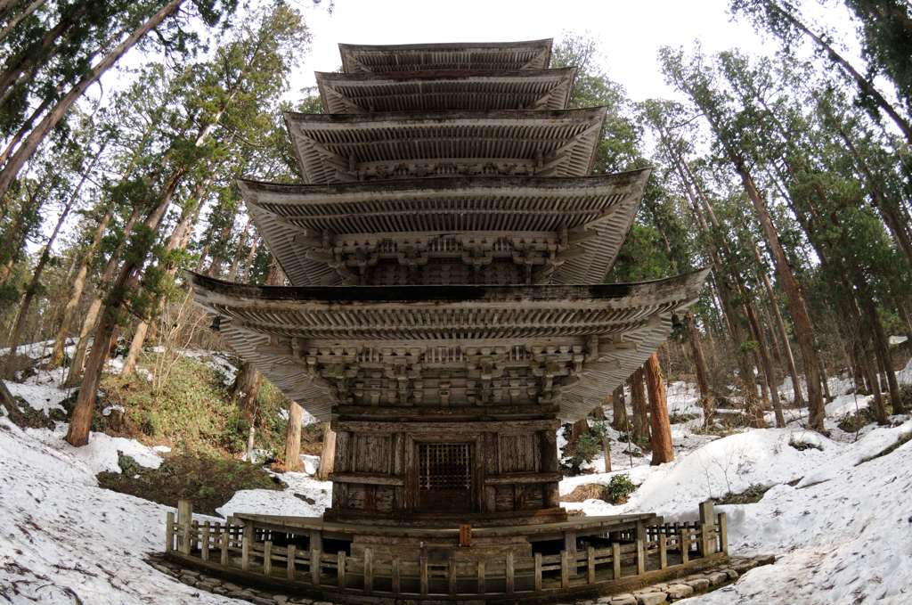 羽黒山五重塔