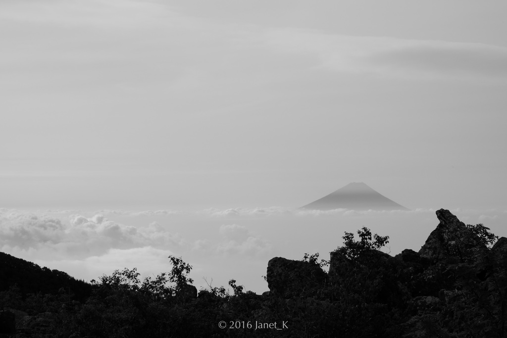 早朝の富士山