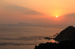 佐田岬で沈む夕日を眺めた