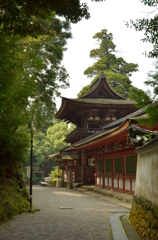 山の辺の道　石上神宮