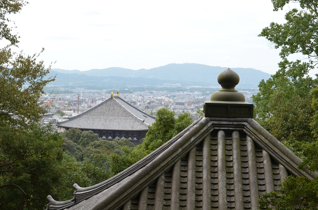 東大寺二月堂 より大仏殿、市内遠望