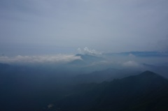 朝霧方面の雲海（2013年6月9日　河口湖フライト空撮）