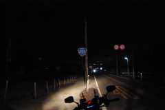R353