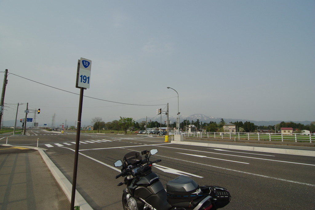 R018