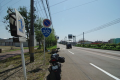 R352