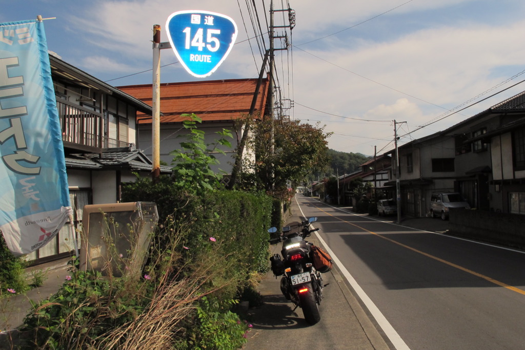 R145