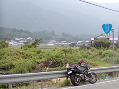R011