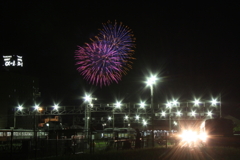 花火と駅