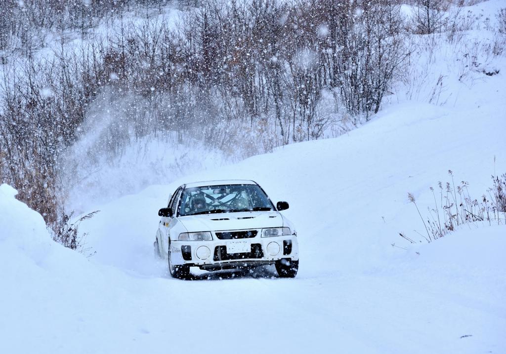 始まりはいつも雪
