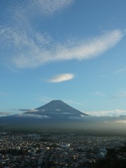 富士と秋の空