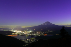 新道峠～晩秋の富士～