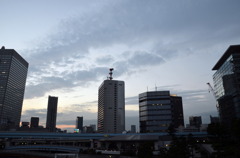 夕暮れへと
