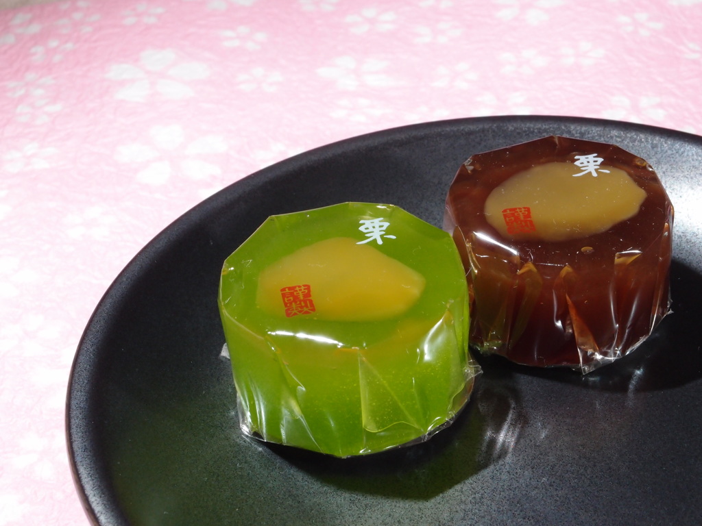 栗羊羹（抹茶・小倉) 開封前