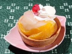 春のフルーツタルト