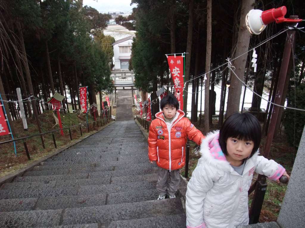 神社の階段