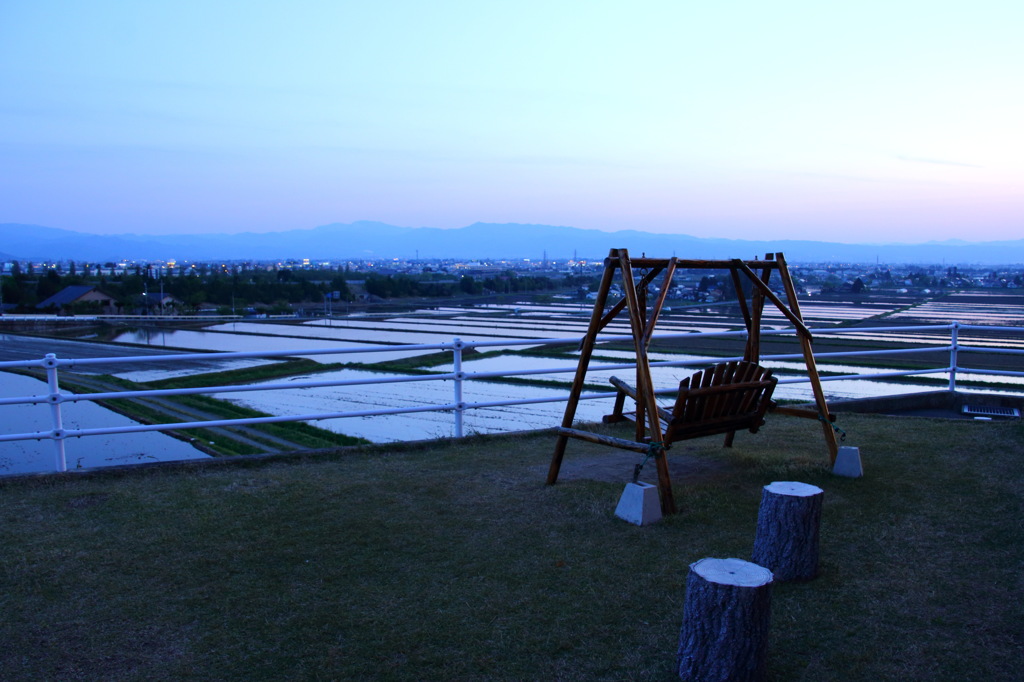 会津若松 夕刻の田園