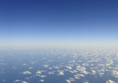 空の上より