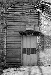 暫定世界遺産・三井三池炭鉱・万田坑の捲き上げ室入り口