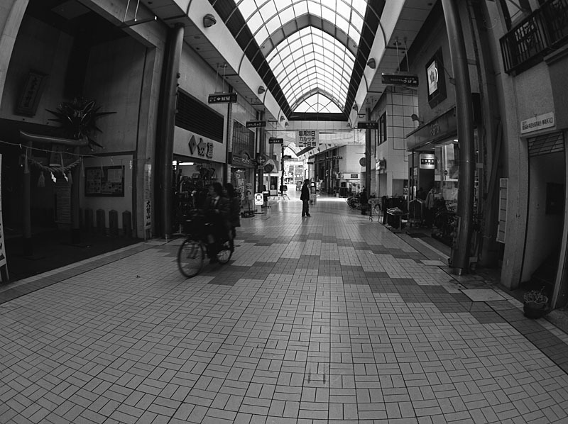 銀座通りのアーケード