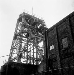 万田坑の櫓