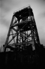 闇夜の万田坑・ヤグラ・その弐