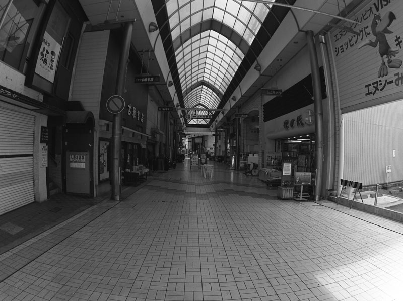 銀座通りのアーケード
