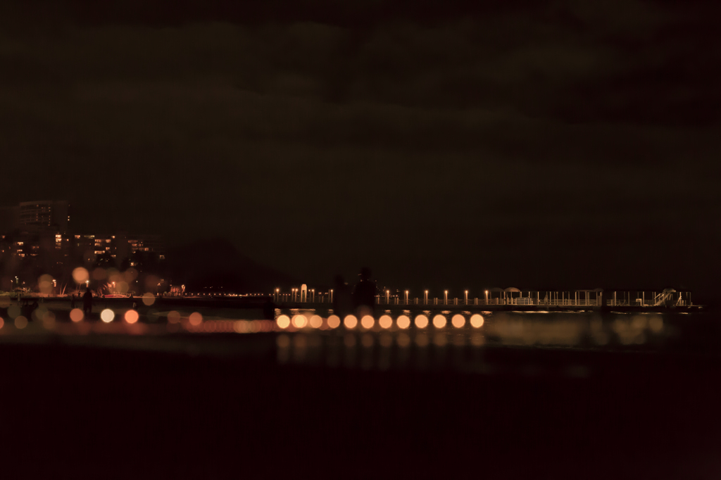 ワイキキの夜景３