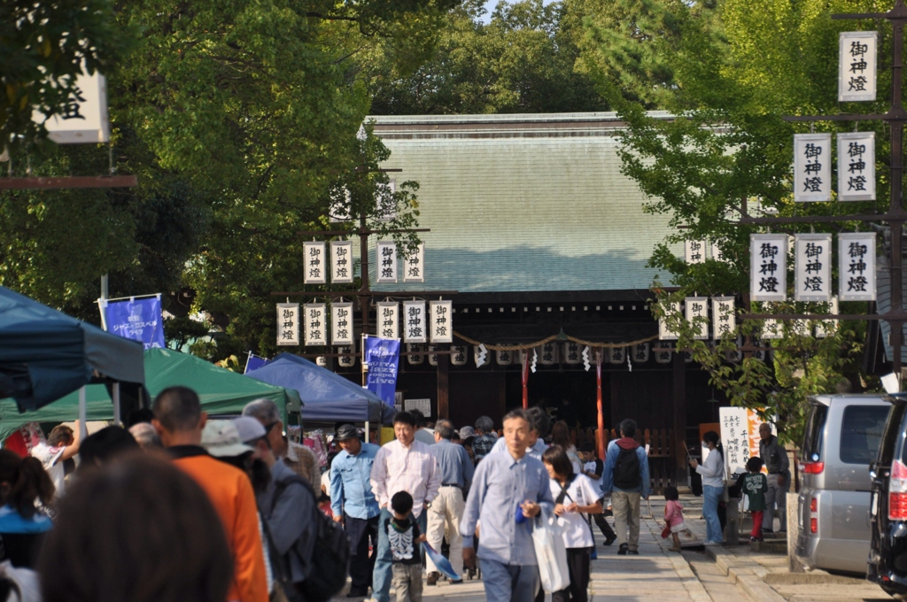 神社が賑わうとき