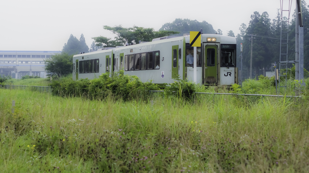 通勤電車。