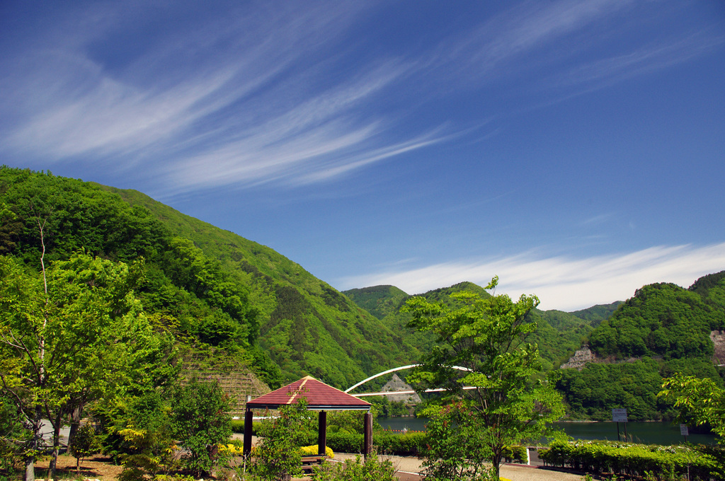 新緑のみずがき湖（塩川ダム）