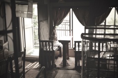 アール座読書館 eins.