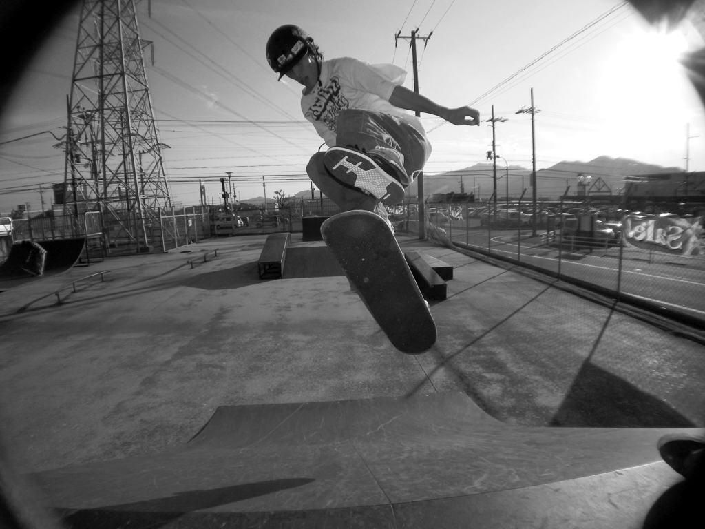 360° Kick flip