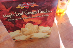 Maple Leaf Cream Cookies