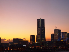 夕暮れの横浜