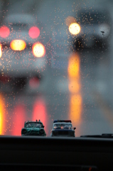 雨中逃走