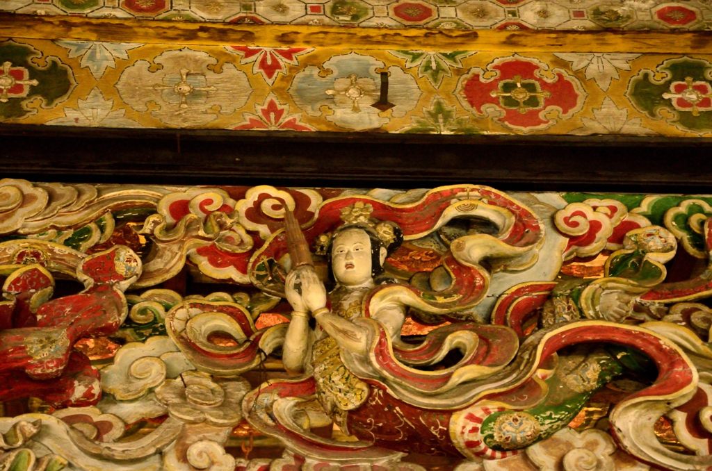 光明寺大殿（欄間の天女）