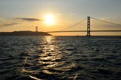 夕方の明石海峡大橋　（その２）