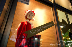 シュールなサンタさん。