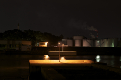 夜海の舞台場
