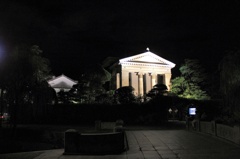 夜の大原美術館