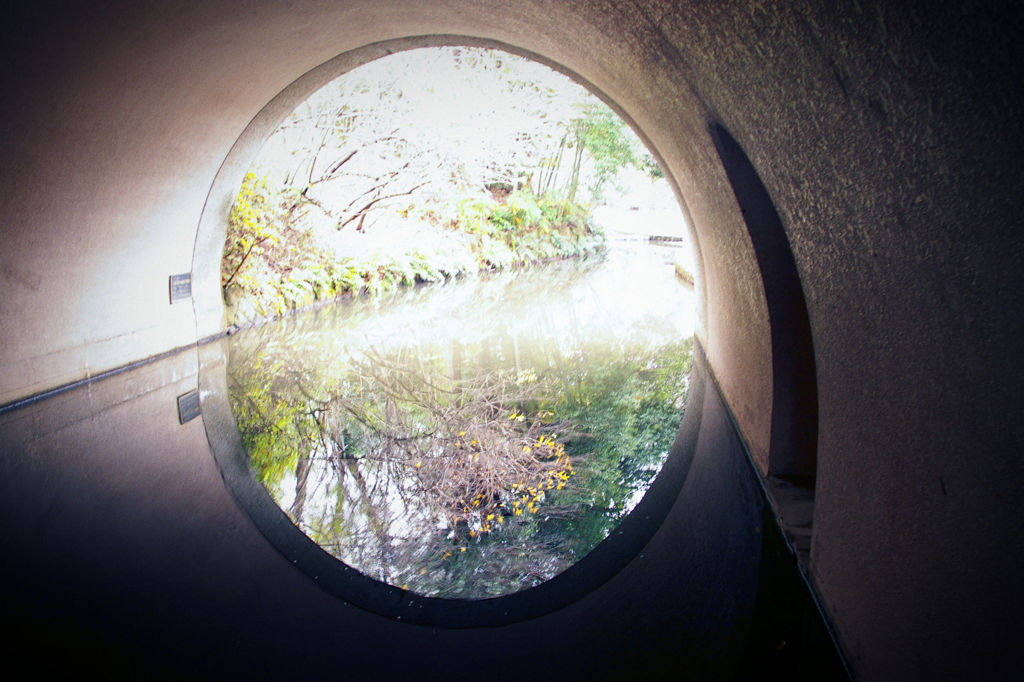 トンネル