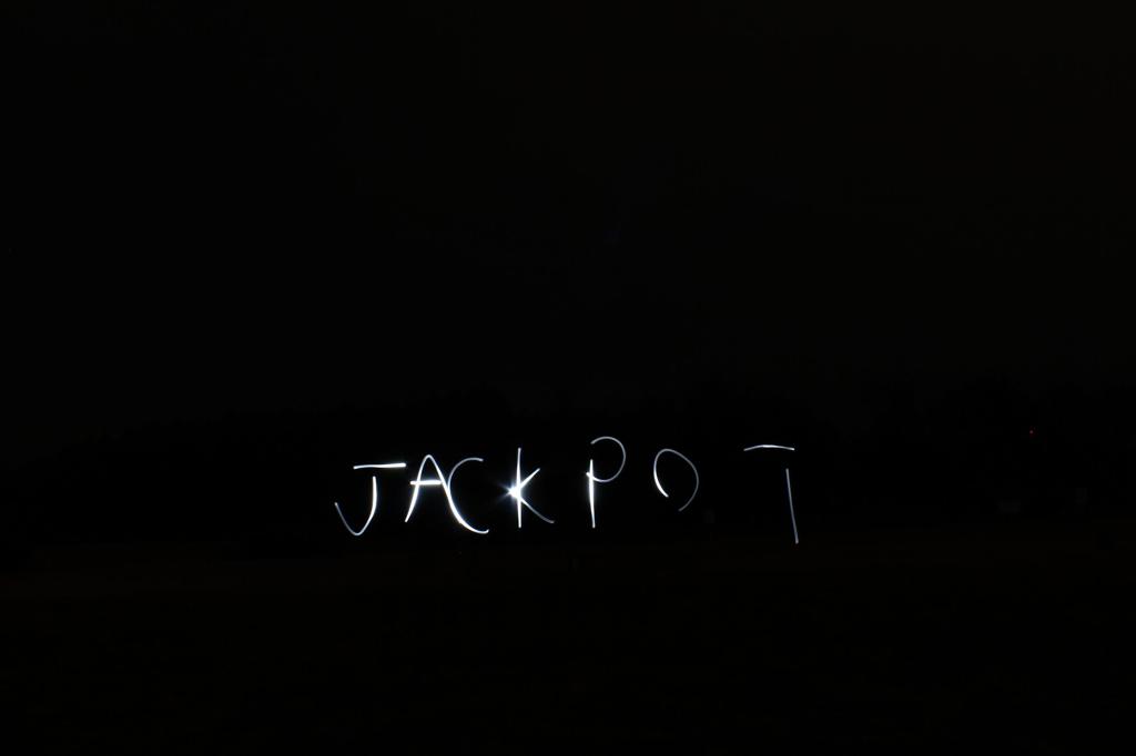 ＪＡＣＫＰＯＴ！