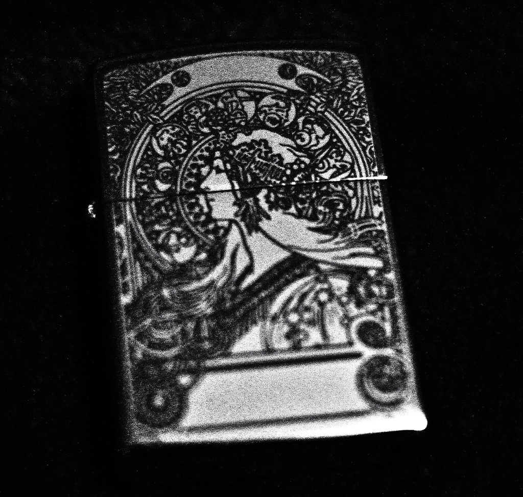 ZIPPO3