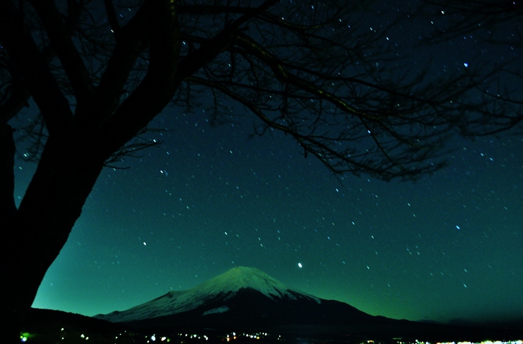 星の降る山