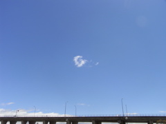 はぐれ雲